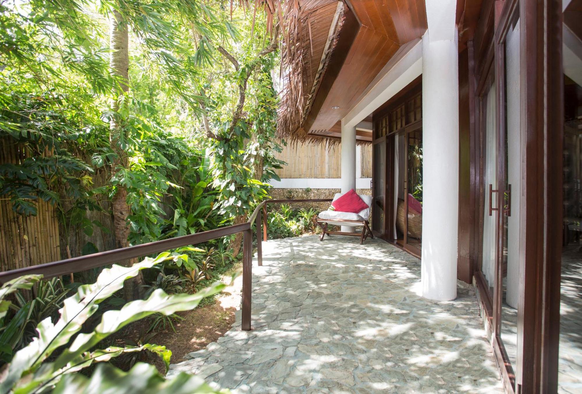 Mandala Spa & Resort Villas Manoc-Manoc 部屋 写真